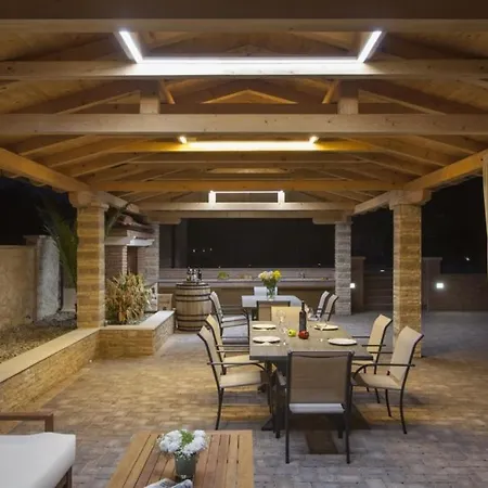 In With Sea View, Terrace, Air Conditioning, Wi-fi *