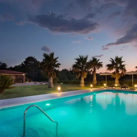Apartment In With Sea View, Terrace, Air Conditioning, Wi-fi *